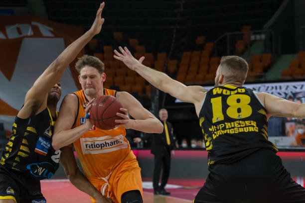 中国篮协若 中国篮协若