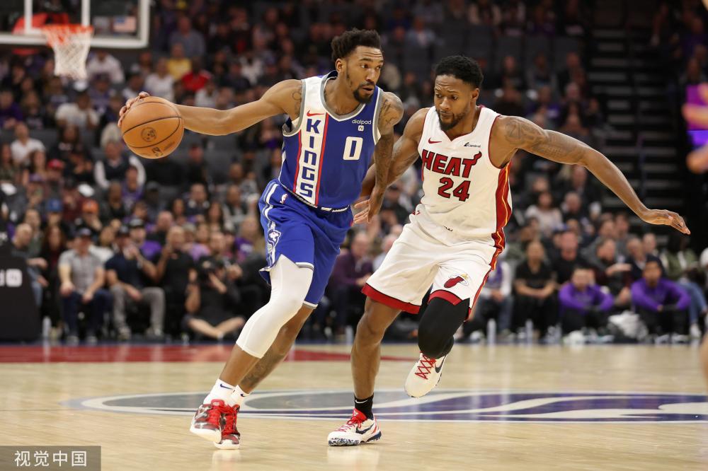 更是全队默 更是全队默