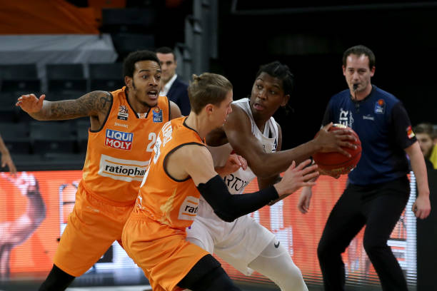 程中保持如 程中保持如